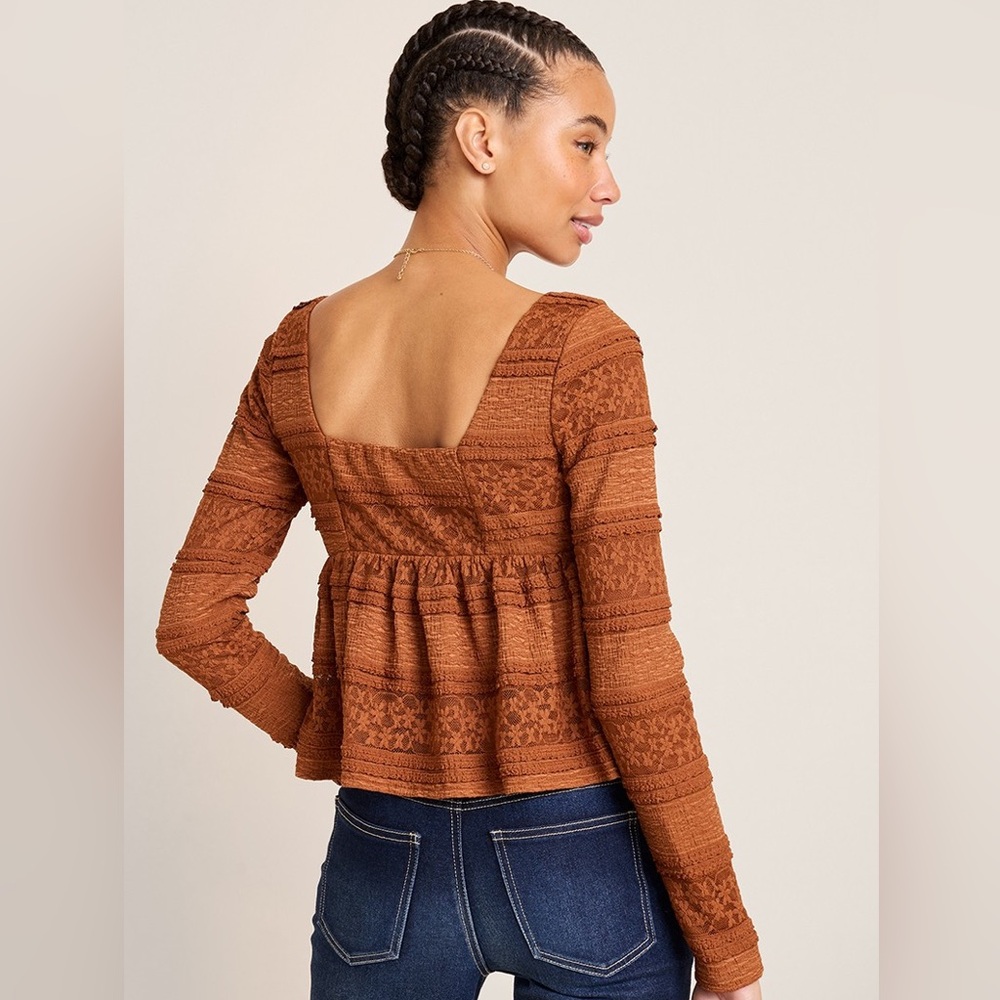 Francesca's Collections Sarah Long Sleeve Knit Top Size M - Picture 3 of 10